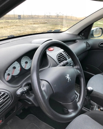 Peugeot 206 cena 7900 przebieg: 60800, rok produkcji 2003 z Piła małe 254